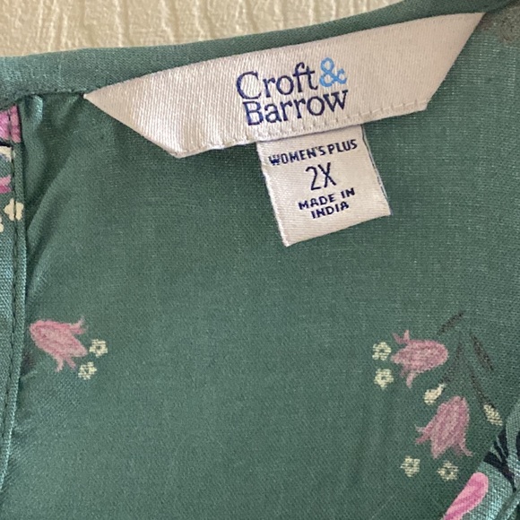 CROFT & BARROW TUNIC BLOUSE - Picture 2 of 9